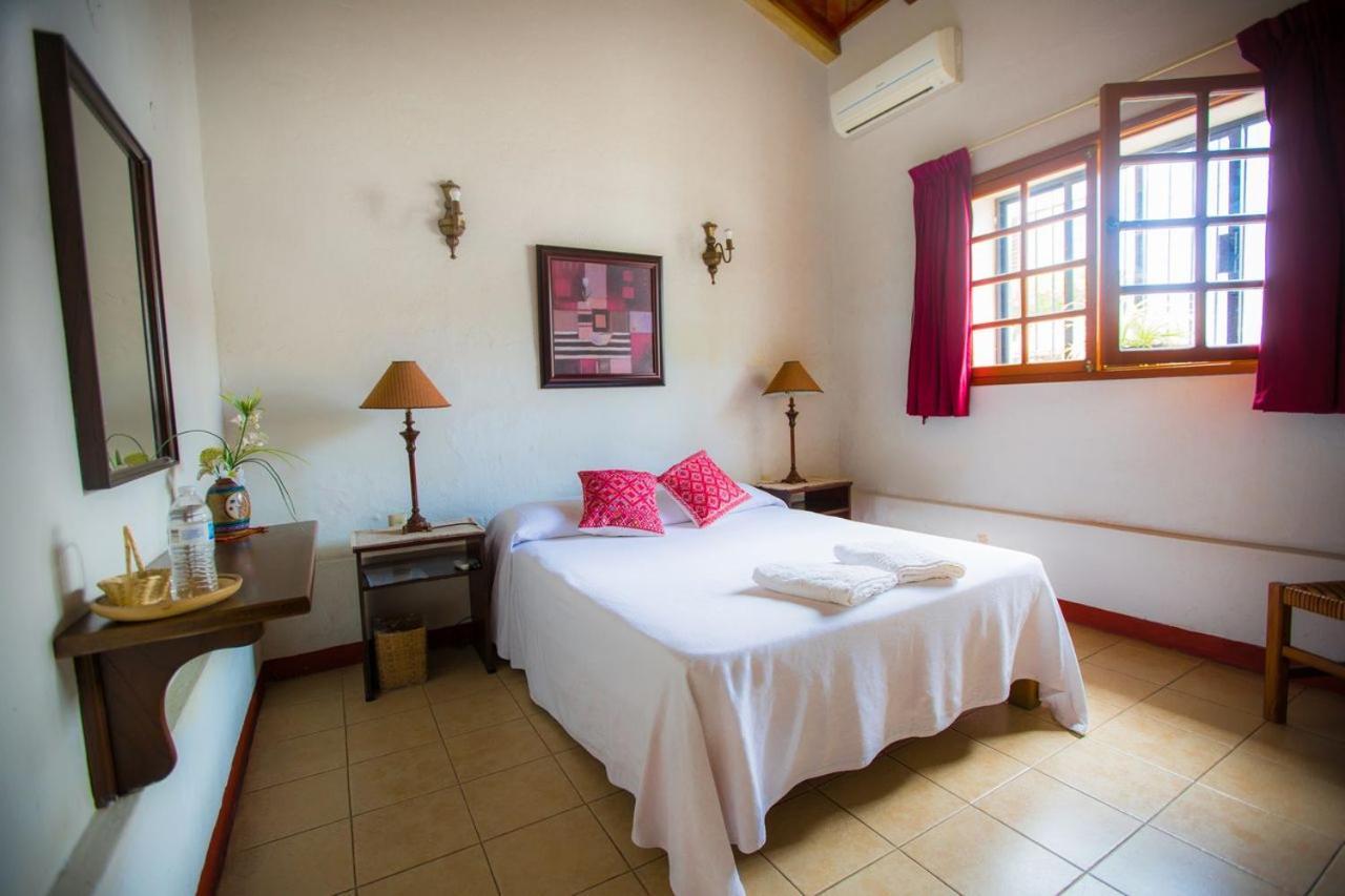 Hostal La Parroquia En Comala Buitenkant foto